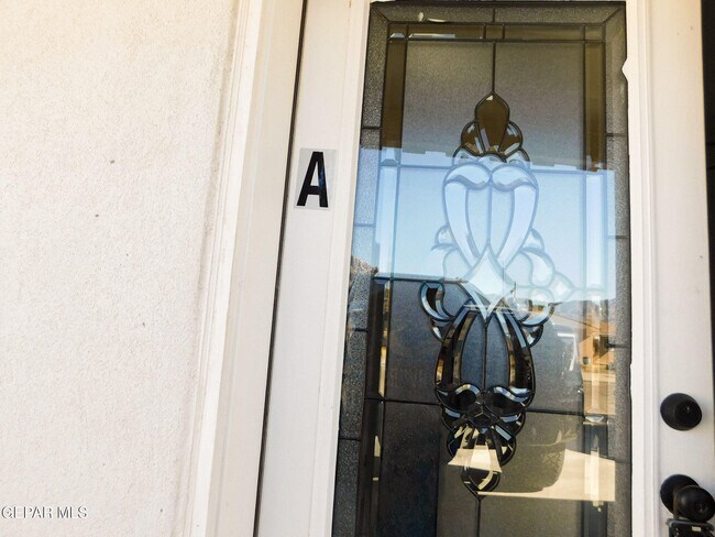 Photo - 8940 Ankerson St