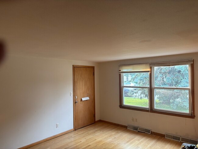 Photo - 1117 Melrose Ct