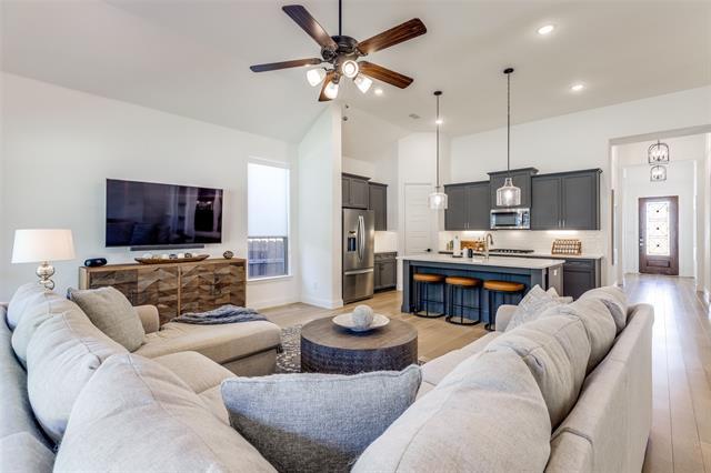 Photo - 8221 Legacy Oak Dr