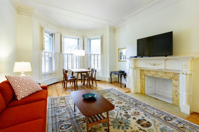 Building Photo - 387 Commonwealth Ave Unit 1