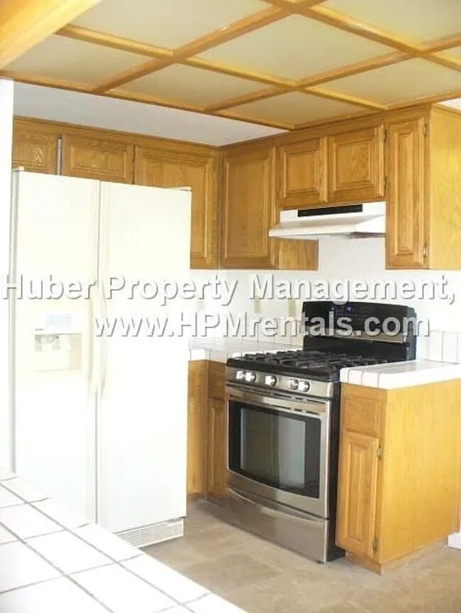 Photo - Spacious two-story home featuring 3 bedrooms and 2.5 baths