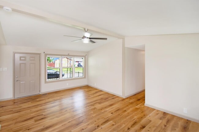 Photo - 169 Wilmar Ave