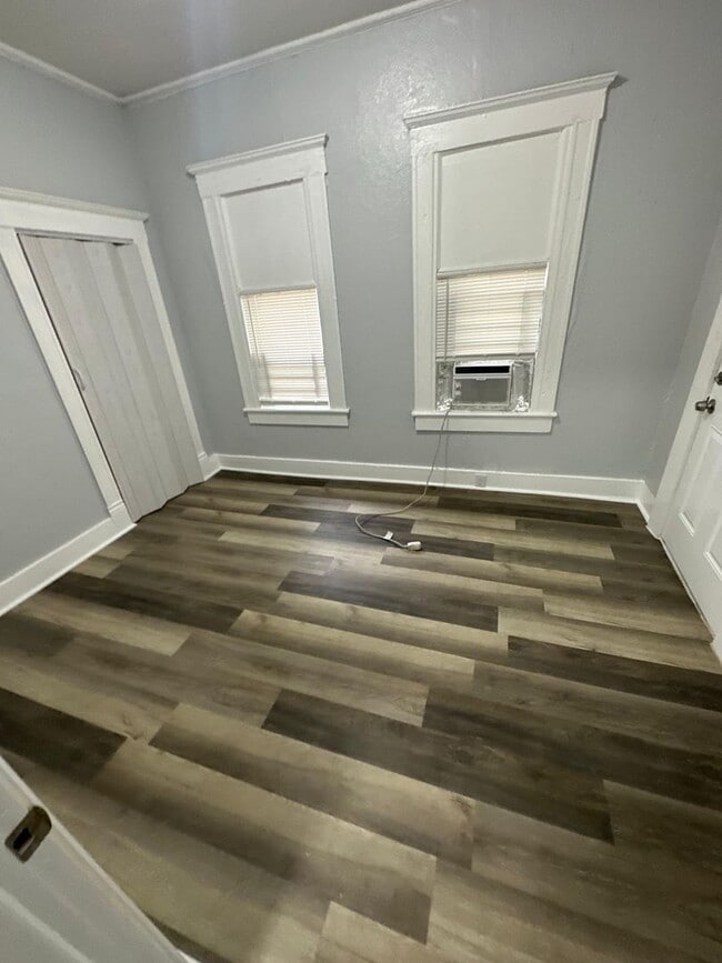 Photo - Fully Renovated 2/1 -Single Family Available for Immediate Rent!