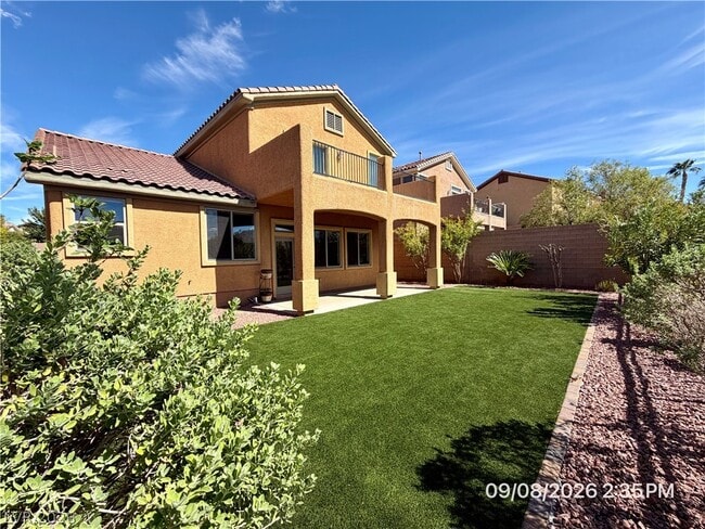 Photo - 2721 Auchmull St