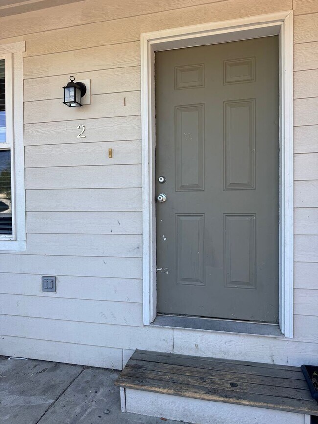 Photo - 1512 N Brook Ct Unit #2
