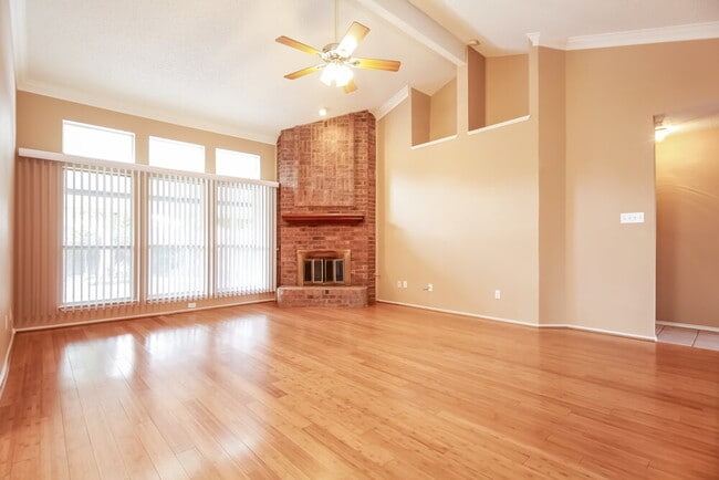 Photo - 2235 Stillwater Dr