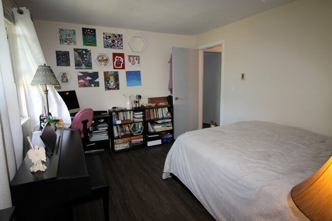 Photo - 16A Mayberry Dr Unit 12