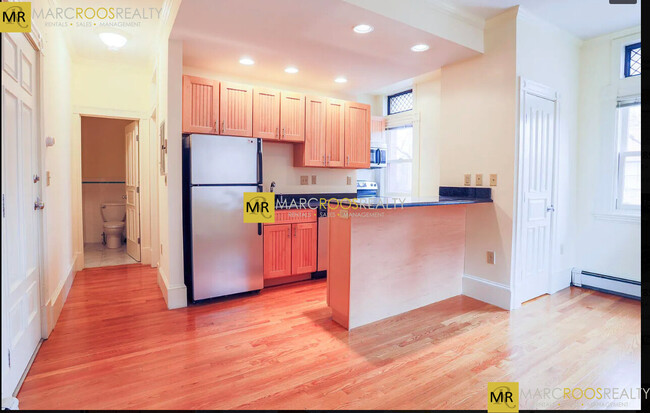 Photo - 197 Commonwealth Ave Unidad #7 Rental