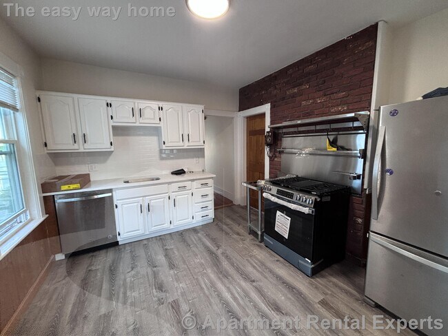 Photo - 16 Edward Sullivan Rd