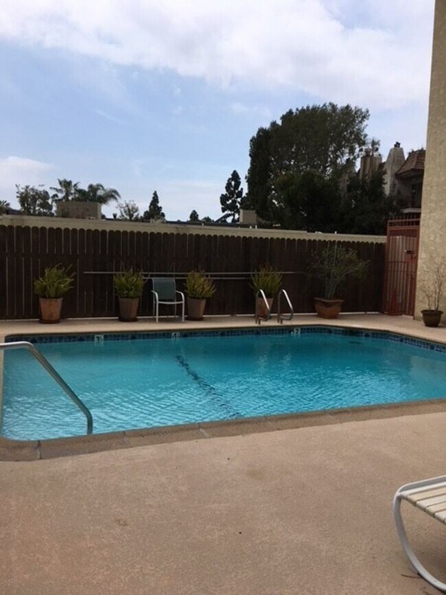Photo - Spacious 2-Bed, 2-Bath Condo in Prime Culver City Location – Freshly Updated! Unit 211