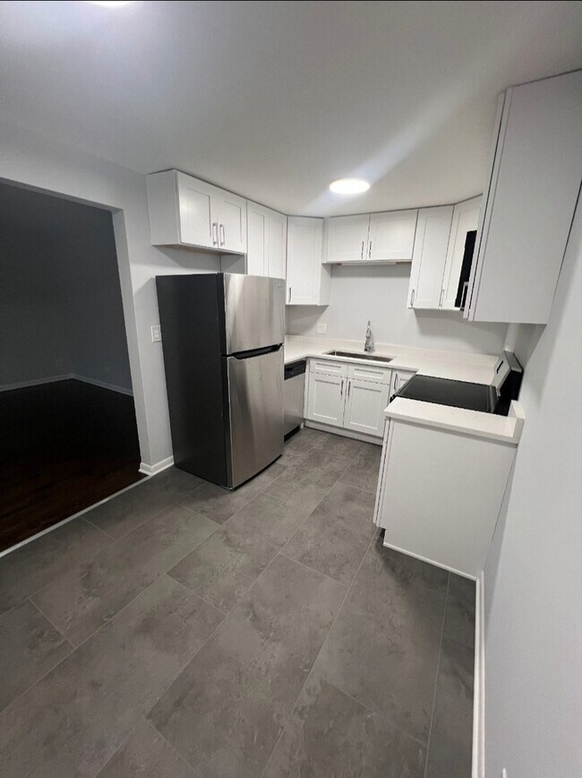 Photo - 7206 W Wellington Ave