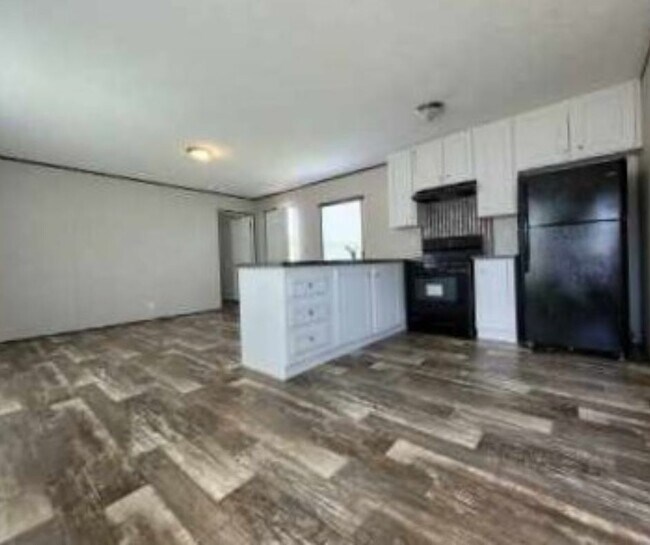 2218 Cardinal Dr House House Rental in Ashtabula, OH