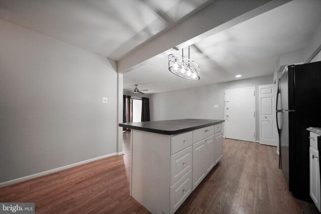 Photo - 10106 Campus Way S Unit 102-3B