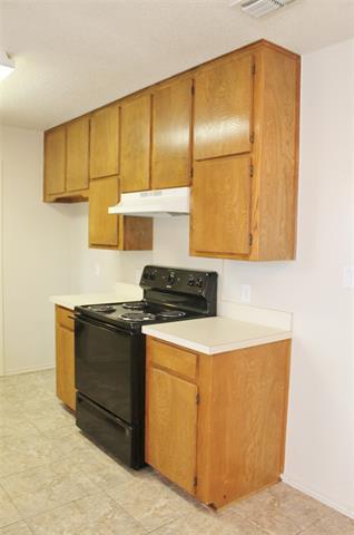 Photo - 1104 Curtis Dr