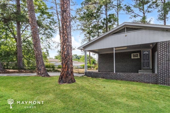 Photo - 1866 Neptune Dr