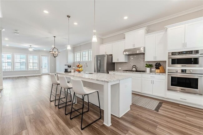 Photo - 5051 Pinckney Ln