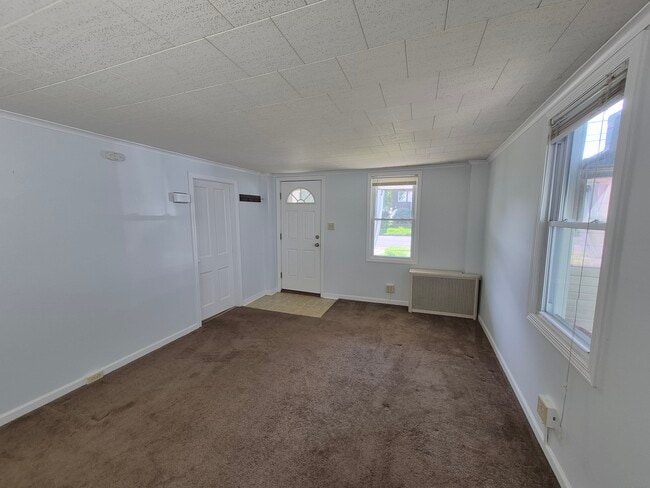 Building Photo - 1051 Taylor Ave Unit 1