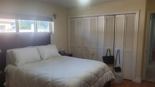 Photo - 616 SE 8th Ave