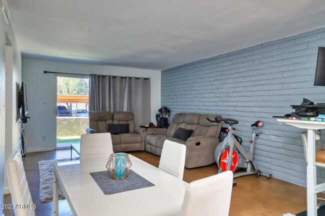 Photo - 4354 N 82nd St Unit 152