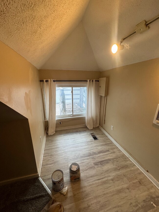 136 N 31st Ave Unit 5