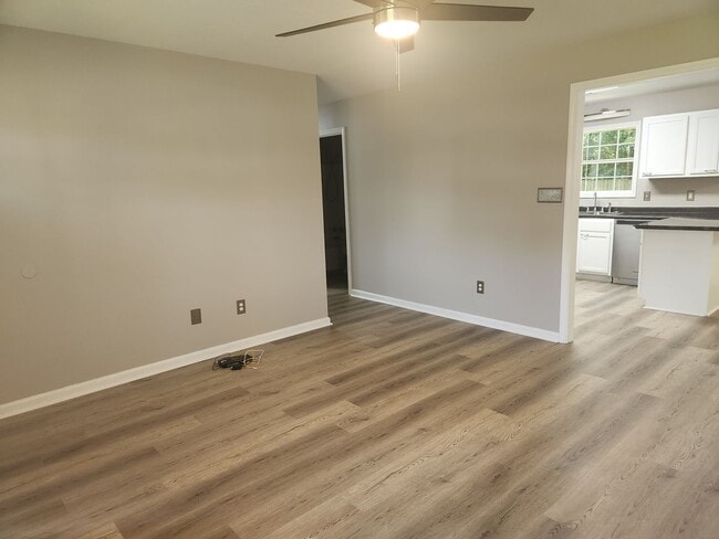 Photo - Spacious 3-Bed, 2-Bath Home in a Quiet Neighborhood