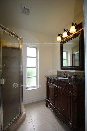 Photo - 5365 SW 10th Ct