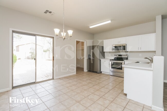 Photo - 1232 E Omega Dr