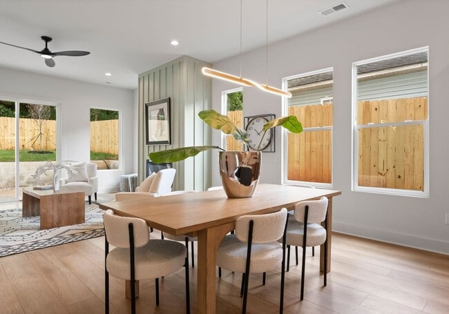 Photo - 2415 Pruitt St