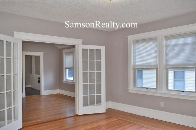 Photo - 136 Hillside Ave Unit 2