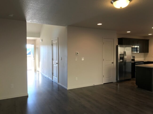 Photo - Spacious 4 Bd 2.5 Ba Home in  Camas School District! Upgrades! Close to Parks & Freeway Access!