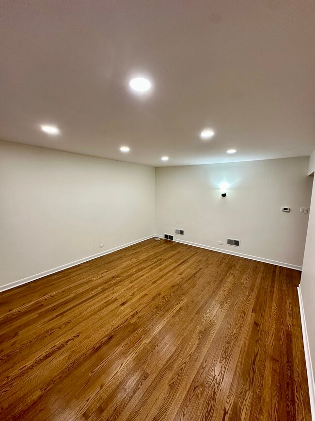 Photo - 6113 N Kedzie Ave Unit 2N