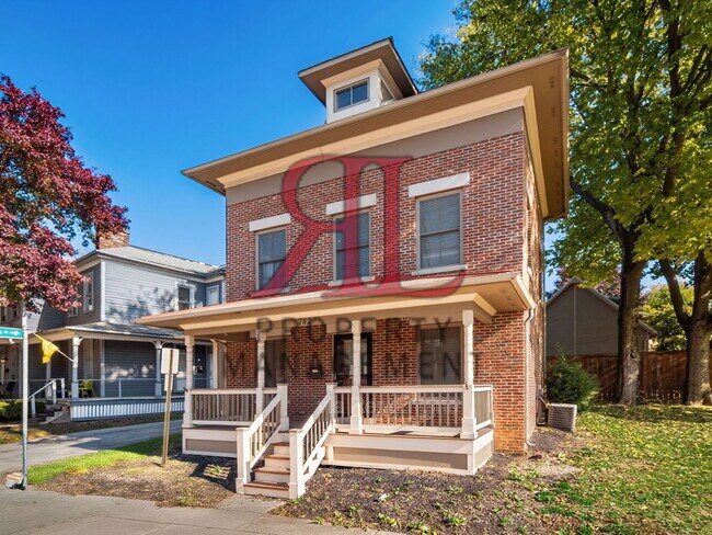 Photo - 782 Summit St