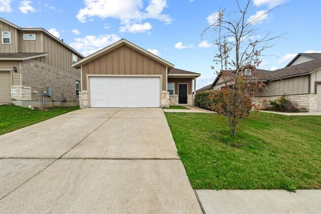 Photo - 175 Eves Necklace Dr.