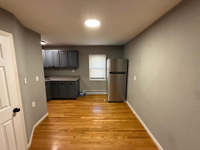 Photo - 181 Bowen St Unit 1