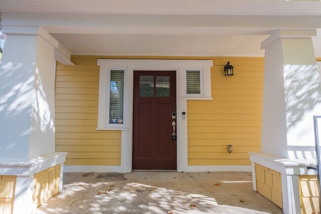 Photo - The Woodlands Unit 105