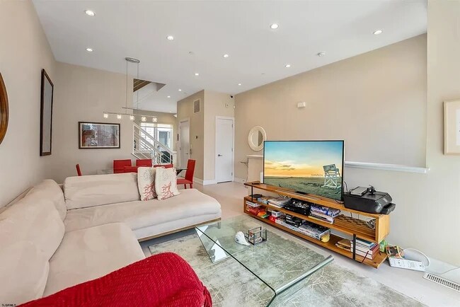 Photo - 117 S Little Rock Ave