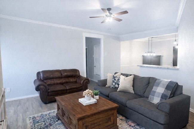 Photo - 505 S 1st St