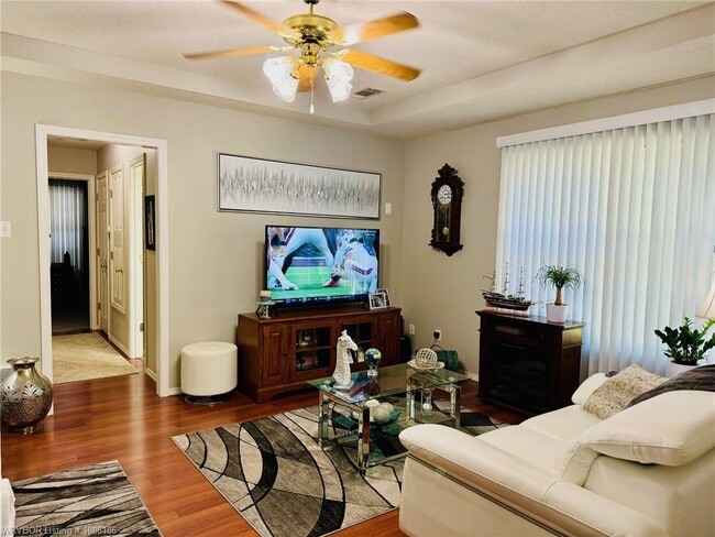 Photo - 5603 Whitney Cir