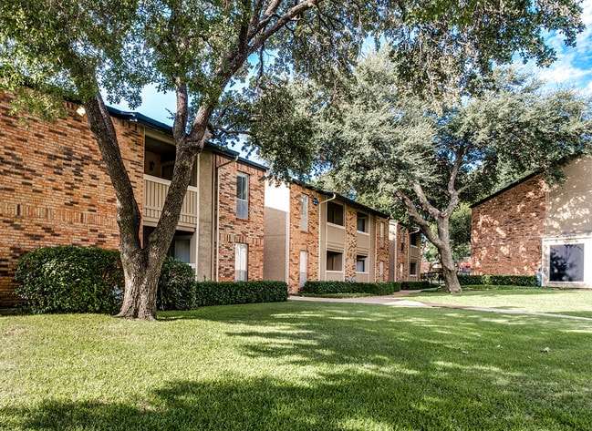 Photo - The Village Chase