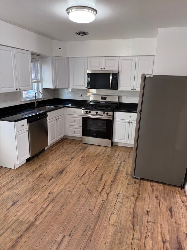 Photo - 511 Summit Ave Unit 2F