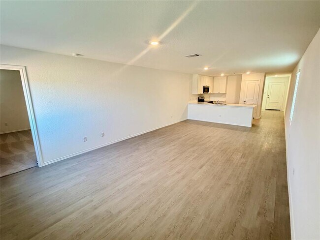 Photo - 360 Brannigan Dr
