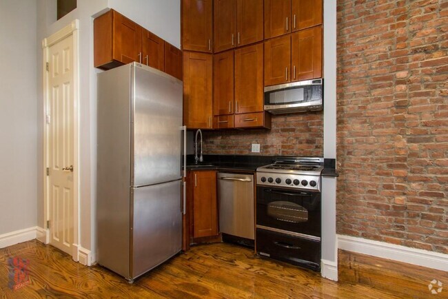 Building Photo - 234 W 14th St Unit 2B Rental