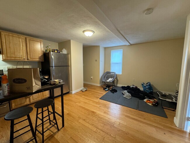 Photo - 385 Dorchester St