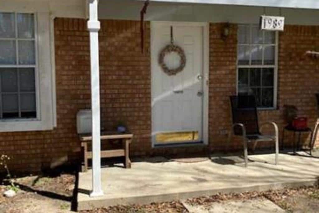 Photo - 1989 Gina Dr House