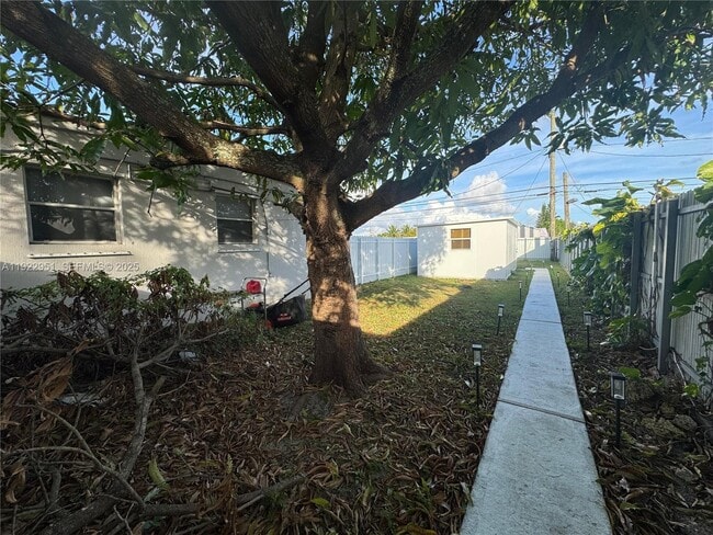 Photo - 4341 SW 99th Ct Unit 1