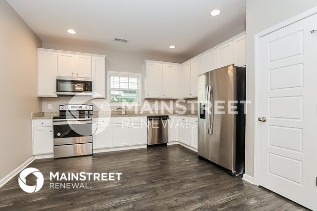 Photo - 836 Ellyson Dr