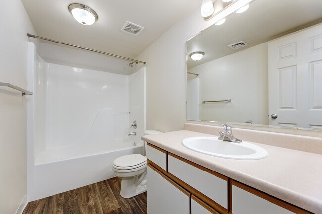 Full Bathroom