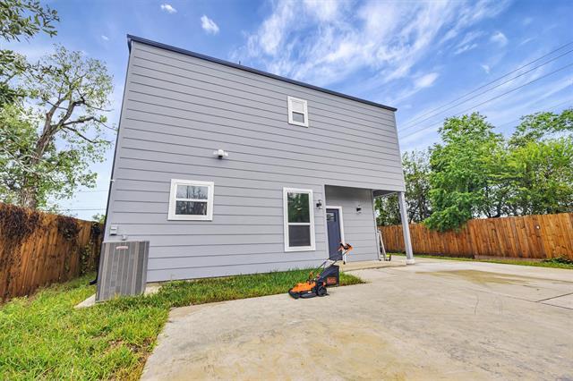 Photo - 3402 Nathaniel Brown St