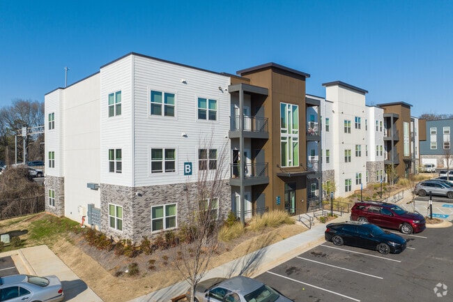 Building Photo - Residences at Westview Rental