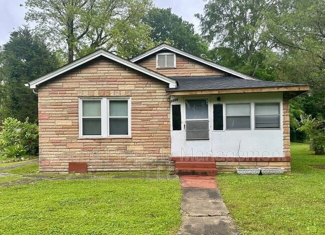 Photo - 1710 Bradt St House